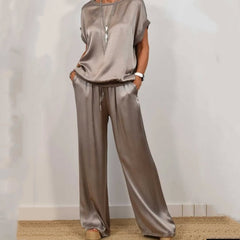 Women's satin short sleeve top and pants two-piece set